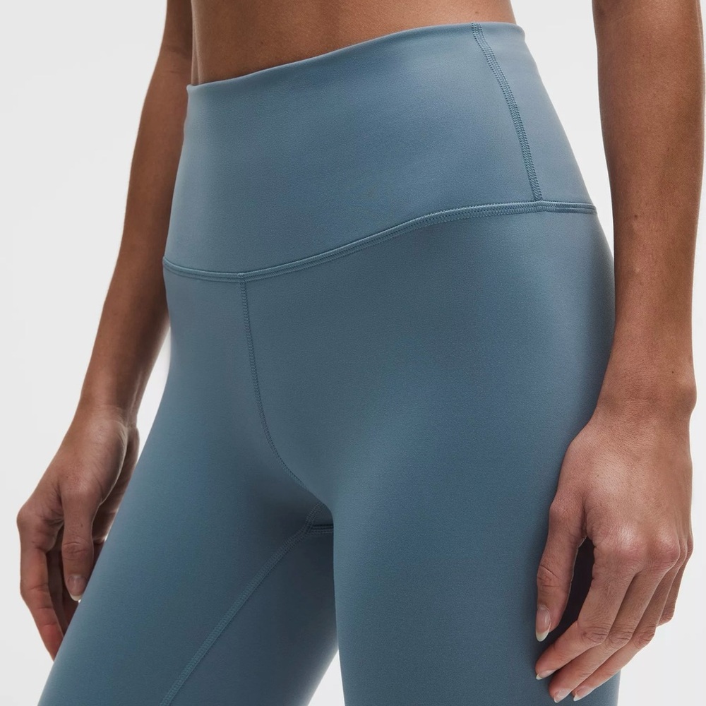 Lululemon Slate Blue Wunder Under Leggings